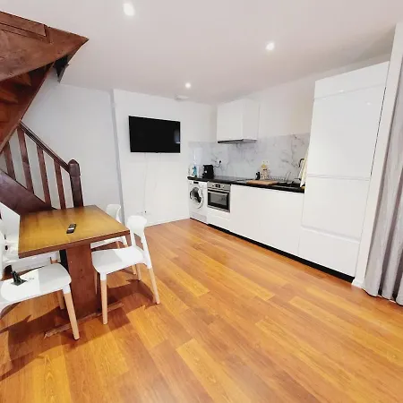 Maison 2 Vue Chateau Apartamento